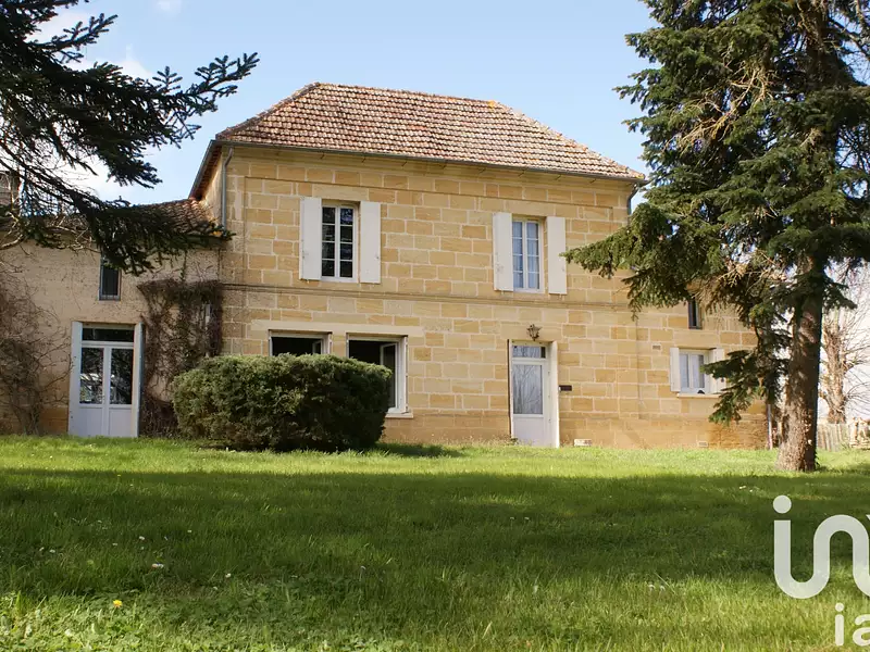 Maison, 179 m²