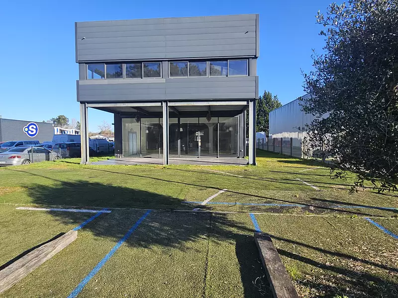 Divers, 321 m²