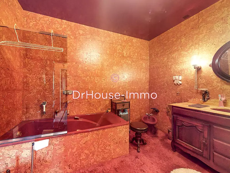 Maison, 293,23 m²