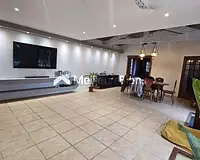 Maison, 145 m²