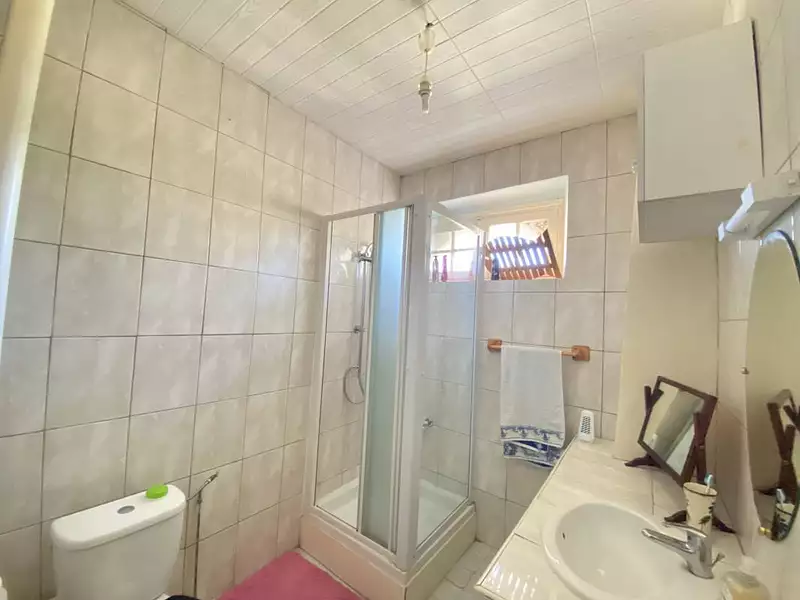 Maison, 203 m²