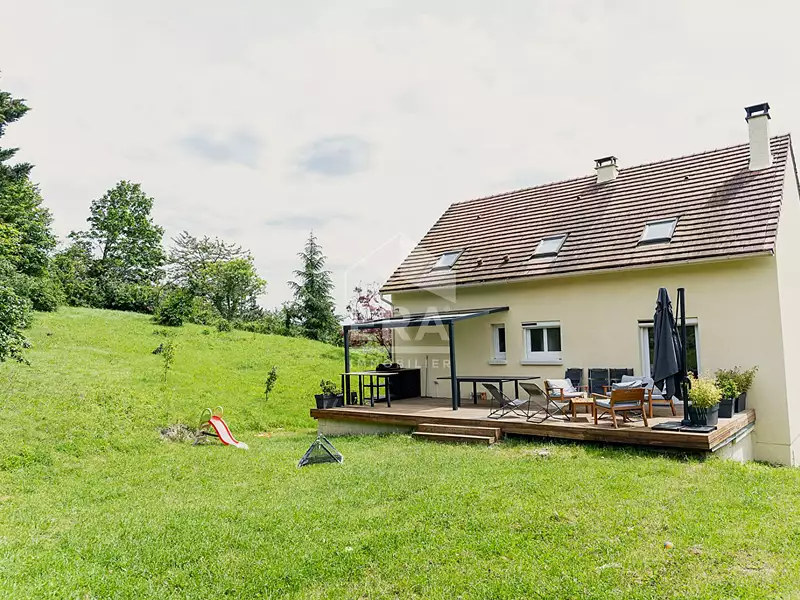 Maison, 219 m²