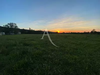 Terrain, 816 m²