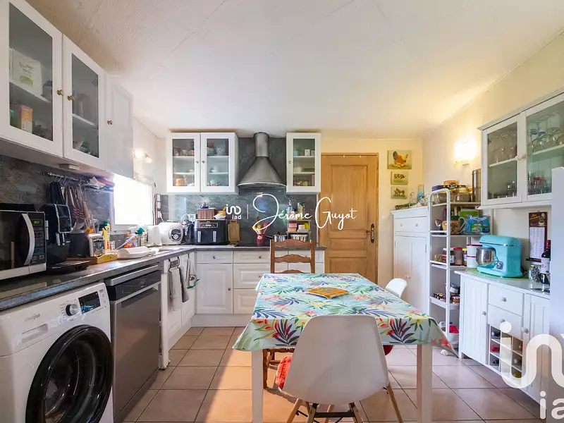 Maison, 219 m²