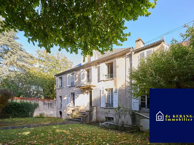 Maison, 222 m²