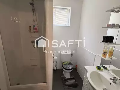 Maison, 77 m²