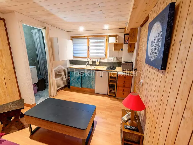 Maison, 255 m²