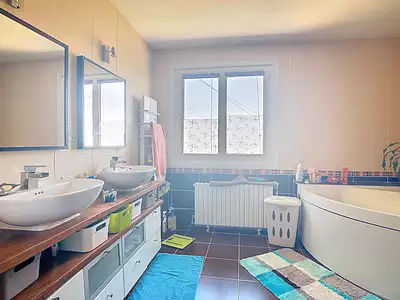 Maison, 141 m²