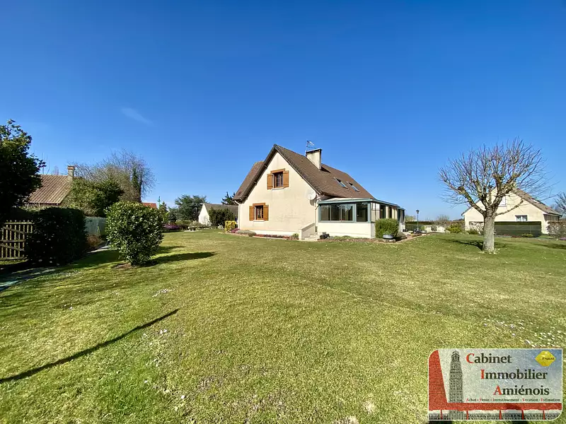 Maison, 180 m²