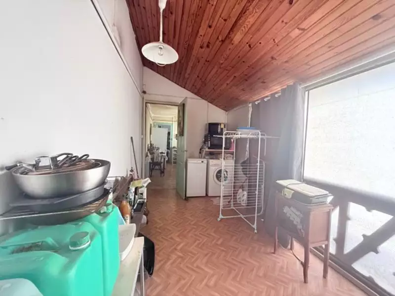 Immeuble, 215 m²