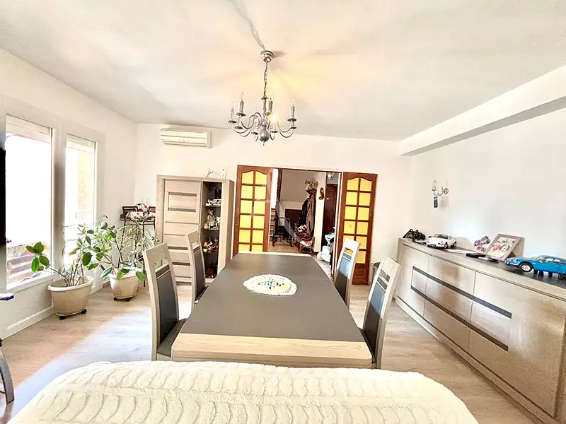 Maison, 152 m²