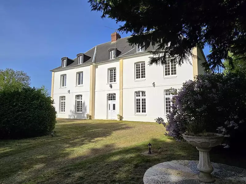Maison, 375 m²