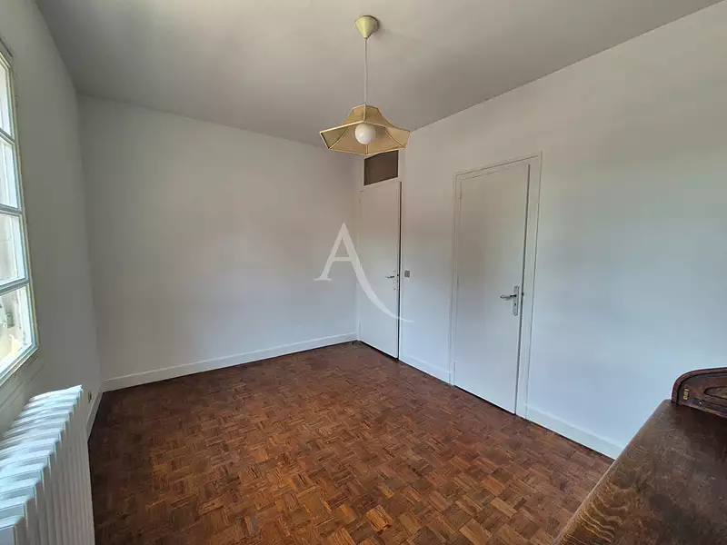 Maison, 200 m²