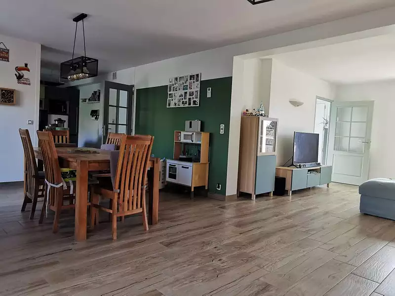 Maison, 148 m²