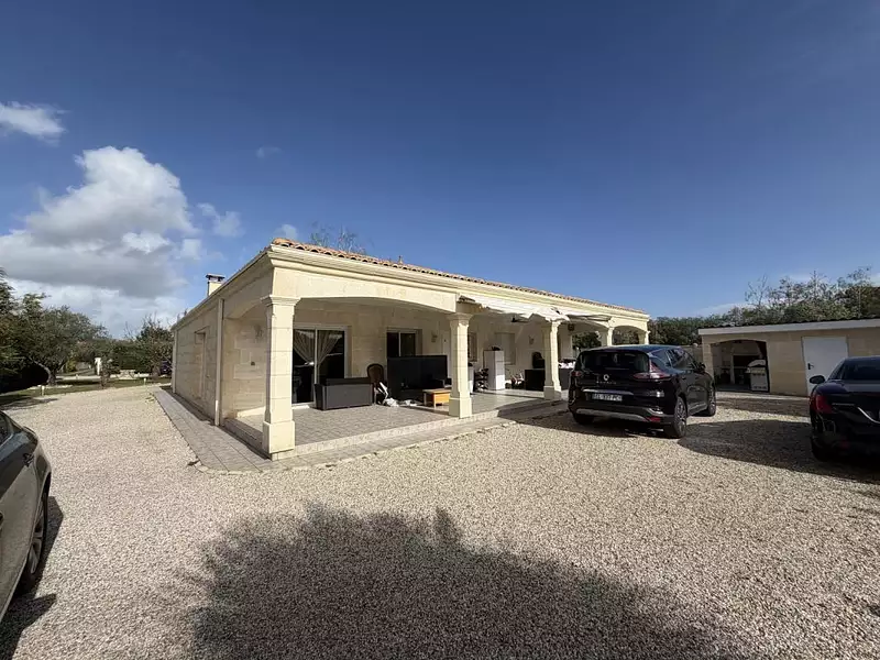 Maison, 150 m²