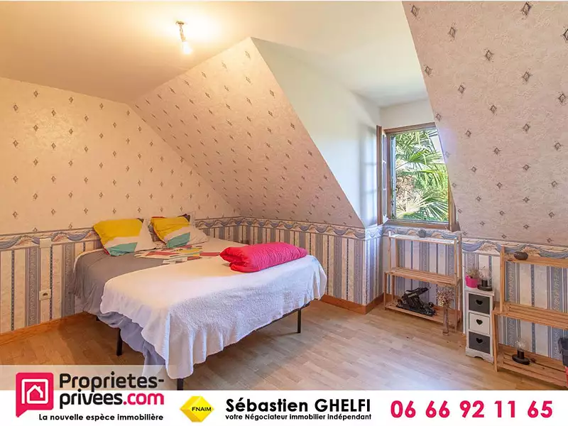 Maison, 290 m²