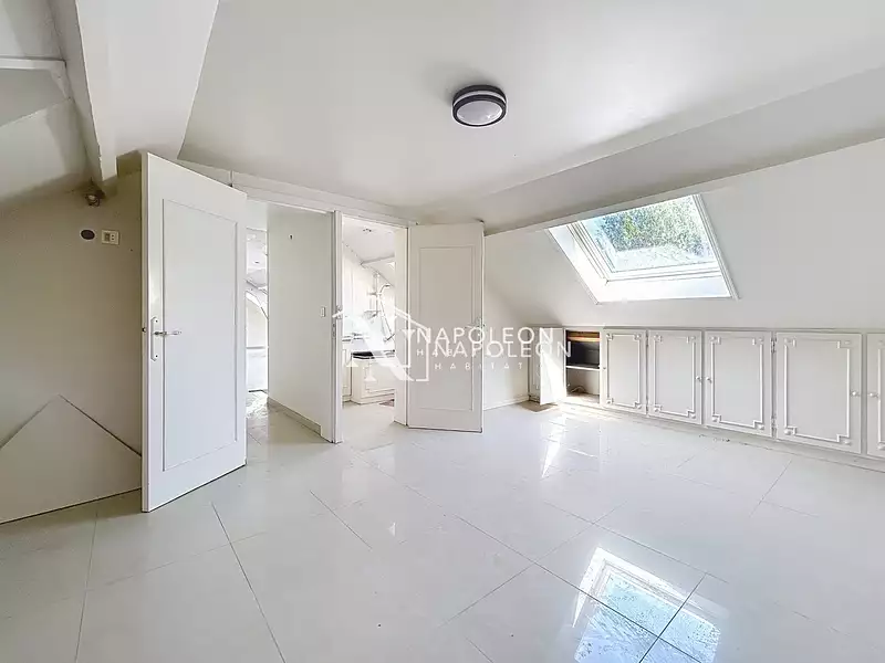 Maison, 218,06 m²