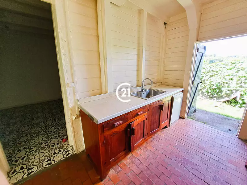 Maison, 230 m²