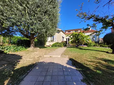 Maison, 165 m²