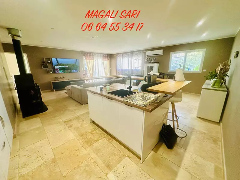 Maison, 105 m²