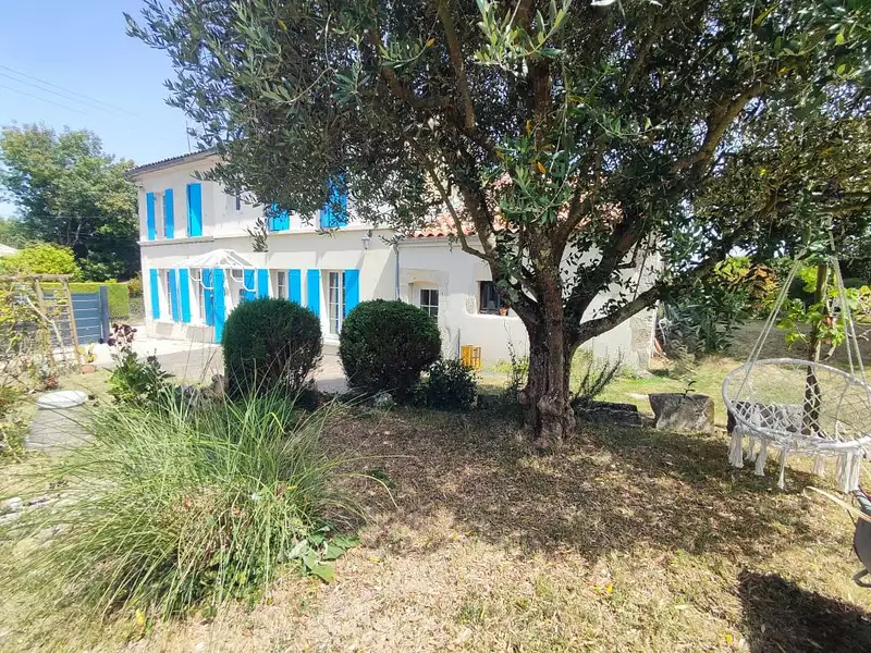 Maison, 180 m²