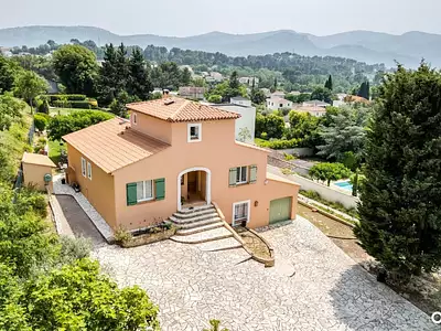 Maison, 160 m²