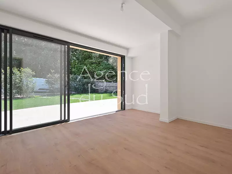 Maison, 180 m²