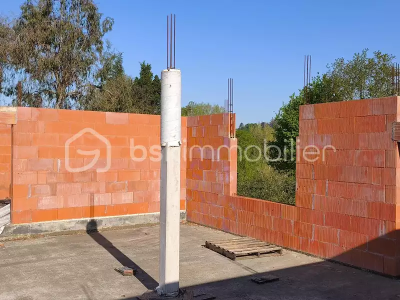 Terrain, 3 527 m²