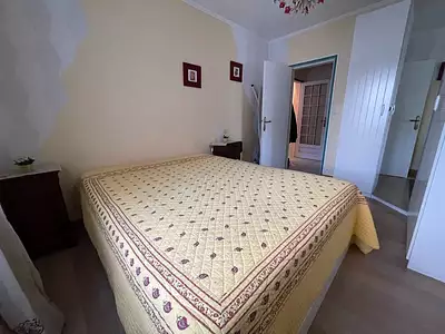 Maison, 225 m²