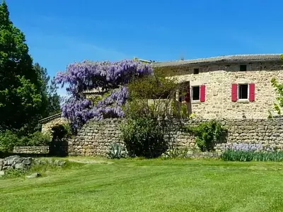 Maison, 245 m²
