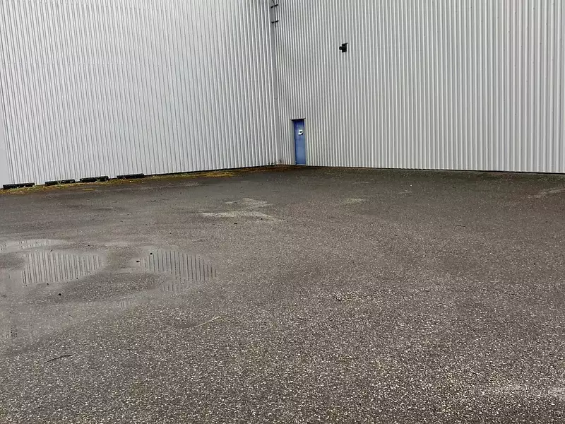 Divers, 6 700 m²