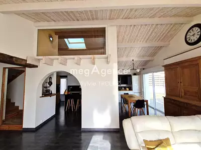 Maison, 189 m²