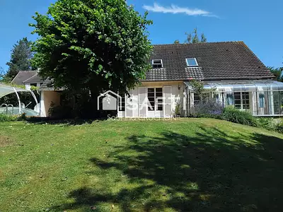 Maison, 167 m²