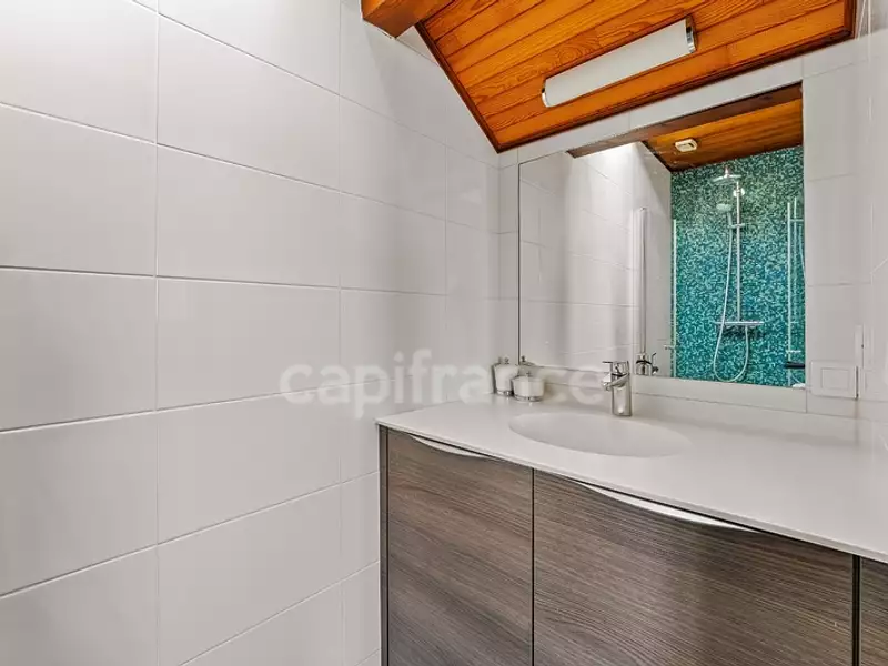 Maison, 180 m²