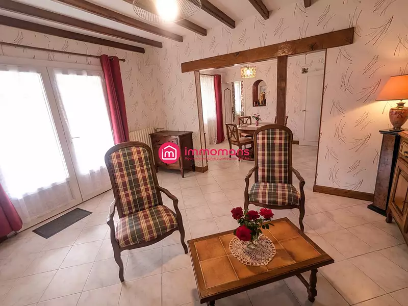 Maison, 330 m²