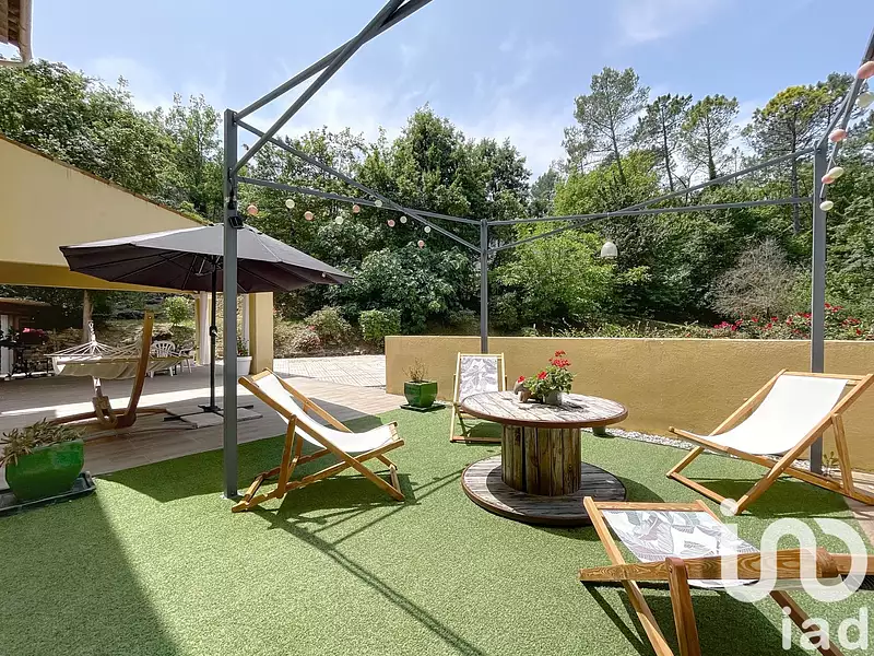 Maison, 212 m²