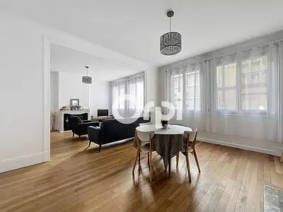 Maison, 280 m²