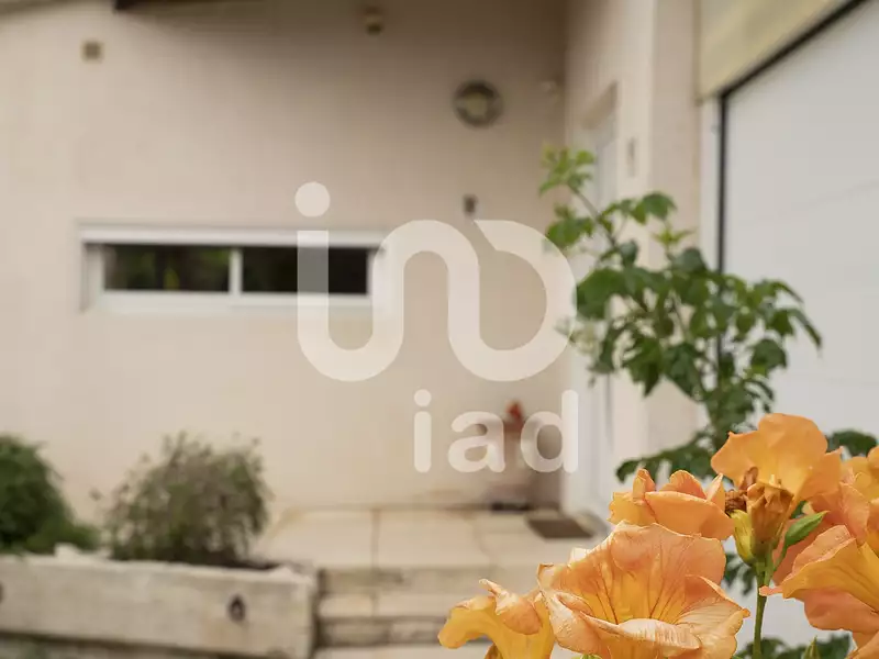 Maison, 174 m²