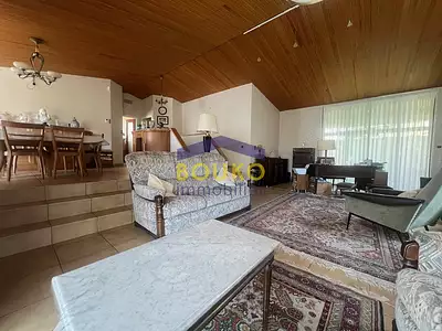 Maison, 170 m²