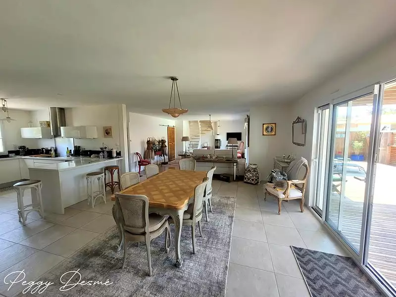 Maison, 170 m²