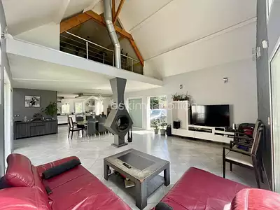 Maison, 260 m²