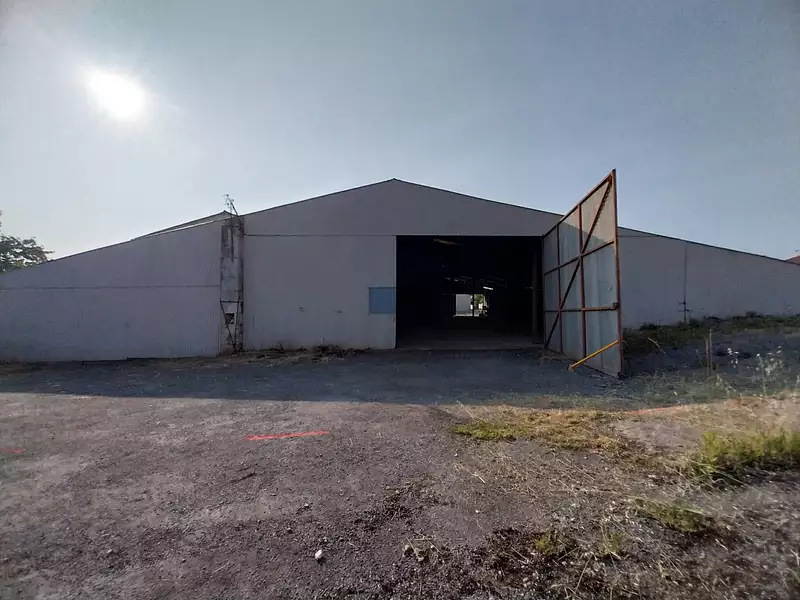 Parking, 833 m²