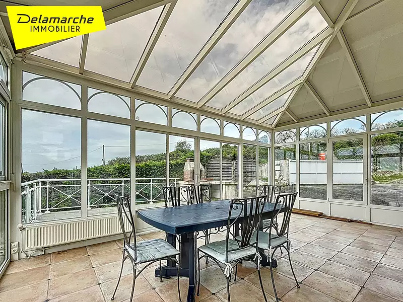 Maison, 256 m²