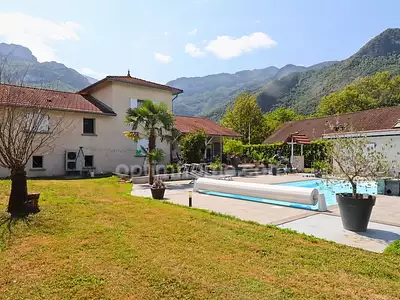 Maison, 163 m²