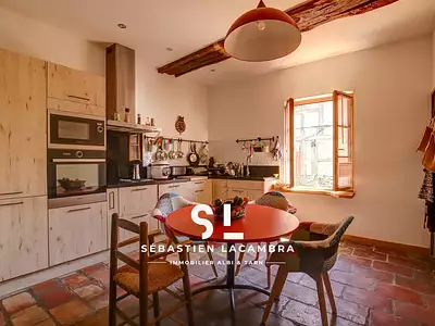 Maison, 180 m²