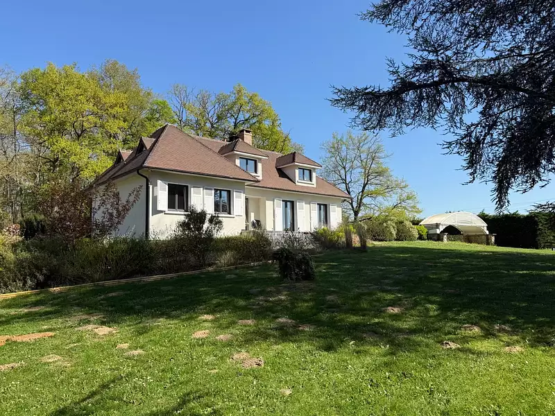 Maison, 165 m²