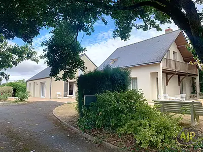 Maison, 245 m²