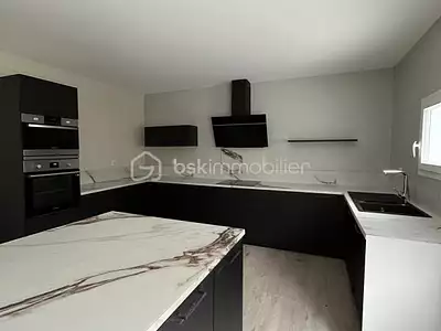 Maison, 182 m²