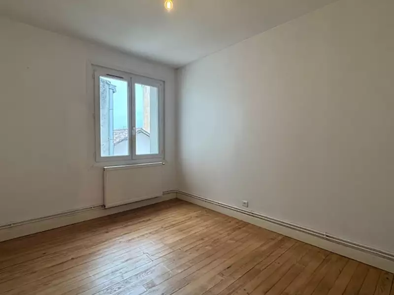 Immeuble, 233 m²