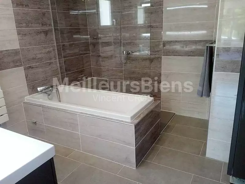 Maison, 140 m²